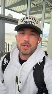 ILLINOIS... YOU'RE UP NEXT! I will be heading to Carol's Pub (May 29th) for  another acoustic evening. Going to have a heck of a time