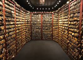 In 1974, schottelkotte walked past guards armed with submachine guns. The Ping Gold Putter Vault Golf S Fort Knox Golfgetup