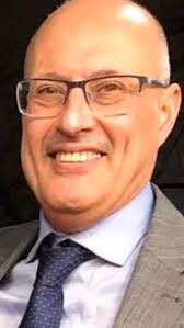 الدكتور سامر داود من مواليد 1959 العراق دورة 1983 طب بغداد استشاري الطب  النفسي — with Samer Fuadd.