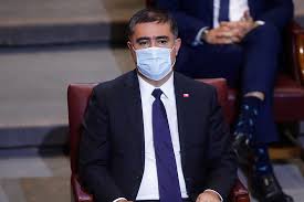El candidato independiente para las primarias presidenciales de chile vamos, sebastián sichel, comentó el resultado de las elecciones y mencionó que le sorprendió la decisión de que desbordes fuera por dos candidaturas y que no esperaba nada, no sabía nada de rn, pero lo más lógico era que ganara mario en el sentido electoral. Presidente De Rn Dice Que Mario Desbordes Es El Candidato Presidencial Del Partido