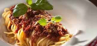 Attila Hildmanns Vegane Spaghetti Tofu Bolognese Achilles Running Rezept Bolognese Ernahrung Tofu