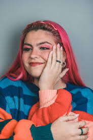 Emily Hartmann's Instagram, Twitter & Facebook