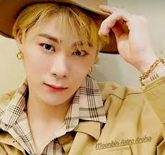 Amazing supermoon 😳🧡😍