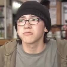 Sidney Jenkins (@fucking_sid)