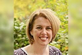 Carley Cave's Instagram, Twitter & Facebook