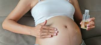 Stretch marks occur when a person's skin stretches too quickly, which can be due to puberty, pregnancy or weight gain. The Best Stretch Mark Product June 2021