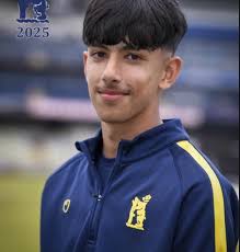 Huge congratulations to Nabeel Mahmood and Ayan Khan who continue to  progress through the Warwickshire CCC pathway. Nabeel has been invited to  join the Academy alongside Ayan who has been picked on