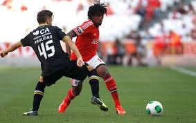 Lima Garante Virada Nos Acrescimos E Benfica Vence A Primeira No Portugues Globoesporte Com