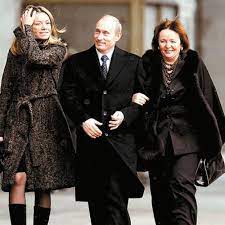 Now that her current location has been exposed her relationship with jorrit would make a whole lot of sense. Spokesman Denies Putin Wanted To Visit Daughter In Dutch Village
