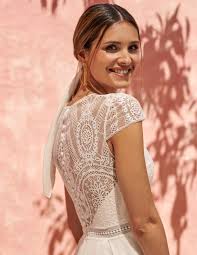 Gebrauchte brautkleider wie neu im outlet in großer auswahl von bekannten designern und marken kaufen. Marylise Flamenco Brautmoden