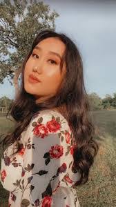 Anastasia Vang's Instagram, Twitter & Facebook