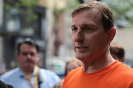 Brooklyn Coffee Shop Bans Pro-Israel Congressman Amid Heated NY Primaries