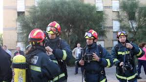 6096 me gusta · 33 personas están hablando de esto. Seis Nuevos Vehiculos Para Los Bomberos De Sevilla Por 250 000 Euros