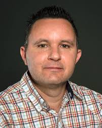 Roberto Leon — iKahan