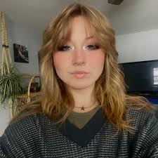 ISO a wedding dj who is comfortable/familiar with playing mexican/latin  music, as well as classic rock and today's hits!