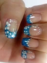 Aprende mas sobre las uñas de porcelana y mira la geleria con los mejores diseños! 10 Tecnicas Para Hacer Flores En Tus Unas