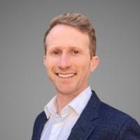 Eric Pasch's Instagram, Twitter & Facebook