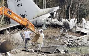 69 militares muertos: Colombia llora su peor accidente aéreo en décadas