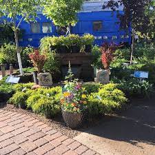 On the street of 2nd avenue southeast and street number is 17. Lowes Garden Center Locallylowes Twitter