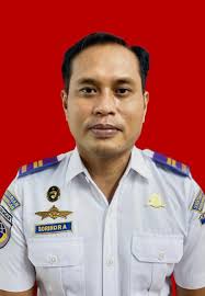 Gaji yang ditawarkan untuk karyawan lulusan ini pun sangat tinggi. Diduga Manipulasi Izin Pt Dms Syahbandar Molawe Beberkan Kelengkapan Administrasi Perusahaan Sultrakini Com