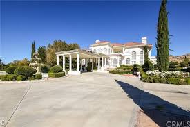 20022 Rancherias Road Apple Valley Ca For Sale 2 995 000 Homes Com Not Really Interested In This H California Homes Apple Valley Apple Valley California