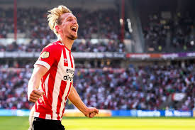 Deze pagina toont een statistiek over de gedetailleerde prestaties van een speler. Psv Confirm Luuk De Jong Departure Amid Sevilla Links Squawka