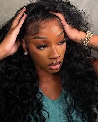 Teacher Sparks Viral Debate After “Showing Off Too Many Curves” For  Back-To-School