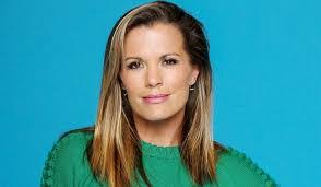 Melissa Clair's Instagram, Twitter & Facebook