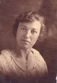 Dora Mae “Mae” Pope Raap-Helgeson (1897-1990)