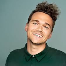 Skal da lige love for, at vi har fået skudt sæsonen i gang! Sæsonåbning  27/8 og tre dage med det fantastiske og top-elskelige acro-kompagni Gravity  & Other Myths og deres fremragende forestilling