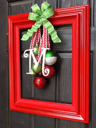 Top 40 Christmas Door Decoration Ideas From Pinterest Christmas Door Decorations Christmas Wreaths Outdoor Christmas Decorations