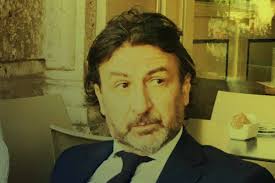 Mario Botta filma la torre del teatro alla scala