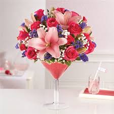 Let conroy's flowers be your first choice for flowers in inglewood, stanton, cypress, anaheim, fullerton, buena park, orange, westminster, garden grove, huntington beach, seal beach, culver city, gardenia, venice, playa del rey. Encino Ca Same Day Same Day Flower Delivery Delivery Send A Gift Today Conroy S Flowers Encino