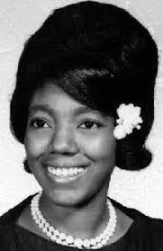 Mary Lister's Instagram, Twitter & Facebook