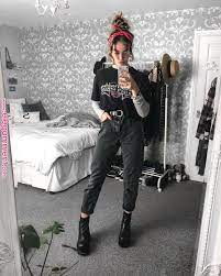 135 4k Followers 276 Following 761 Posts See Instagram Photos And Videos From Sophie Rose Seddon Sophie Seddon Outfit In 2019 Pinterest O Pinterest Outfits Aesthetic Clothes Edgy Outfits