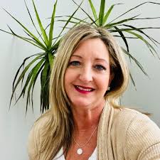 A welcomed distraction. Go Green!