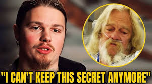 🌌 Uncover the secrets of Alaska with the Browns