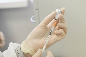 Does it work against new variants? Belgijoje Uzfiksuotas Pirmasis Salyje Pfizer Vakcina Paskiepyto Zmogaus Mirties Atvejis