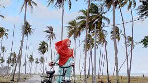 Pantai penarik di terengganu tempat menarik yang terbaik untuk kita kunjungi ini sebenarnya antara tempat pantai yang sangat cantik di negeri ini. Itinerary 3 Hari 2 Malam Di Setiu Terengganu