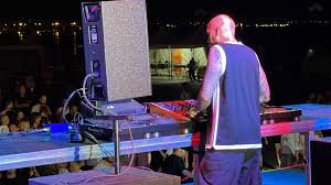 Nea "Music Inside" added a new photo.