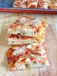 Possiamo cuocerla nel forno di casa, in teglia o meglio, sulla. Calendario Del Cibo Italiano Pizza Alla Romana In Teglia Ad Alta Idratazione Scelgo Un Libro Per Bambini Con La Pancia Piena