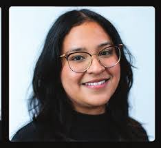 Glenda Abbott's Instagram, Twitter & Facebook