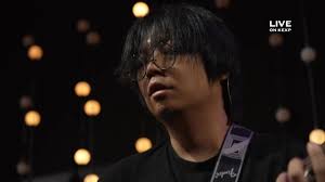 Wuhan-based math-rock quartet Chinese Football deliver bubbly indie-pop  with an emo twist. The band takes note from 90s influences, carrying