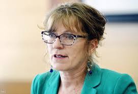 Megálljt parancsolt az Alkotmánybíróság Handó Tünde utasításainak