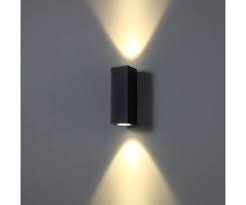 Whether you're looking for great backyard lights, front yard lights or wall lighting for the front of the house, we have your lighting needs covered. Square Led Outdoor Wall Lamp Cubb 2 Black Lightinova Professional Lighting