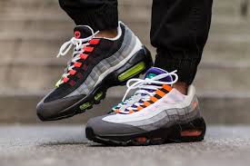 Nike Air Max 95 Og Qs A œgreedya Detailed Pictures Eu Kicks Sneaker Magazine Nike Air Max Nike Air Max 95 Nike Free Shoes