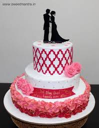 The customer sent me an image that she had found on google, and was set on this design (who can blame her!) the hearts definitely took longer than i. Wedding Reception Ceremony Theme 3 Layer Customized Designer Fondant Cake By Sweet Mantra Engagement Cake Design Fondant Cake Designs Anniversary Cake Designs