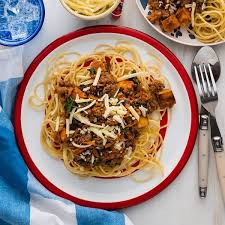 Beef Spaghetti Bolognese Recipe In 2020 Spaghetti Bolognese How To Cook Pasta Spaghetti With Spinach