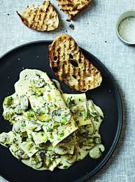 Cooking For One Chef Gordon Ramsay Has The Perfect Recipes Gordon Ramsay Recipe Gordon Ramsey Recipes Chef Gordon