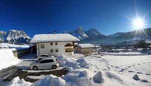 Öffnungszeiten von haus panorama in juch 7, 6631, lermoos, tirol inklusive kontaktdaten wie adresse, telefonnummer, webseite, anfahrtsplan u.a. Ferienwohnungen Haus Fasser Lermoos Lage Anreise